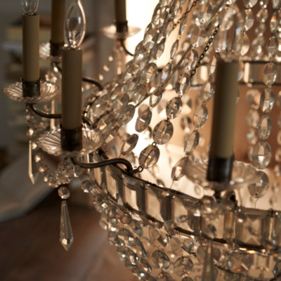SS01759_0353_Chandelier