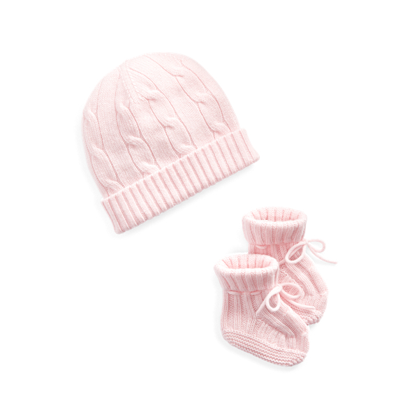 Conjunto de gorro e botinhas em caxemira