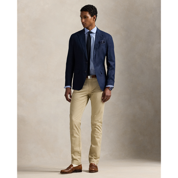 A wear-with-anything essential, these lightweight trousers are tailored from ultrasoft cotton twill that has a hint of stretch for extra comfort.