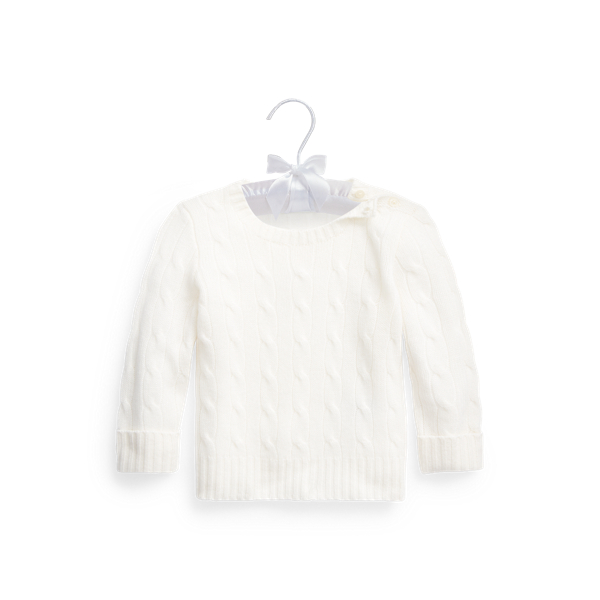 Le pull en cachemire torsadé iconique