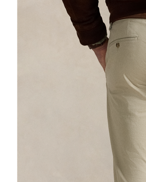 Specially washed to create a perfectly broken-in look, these stretch cotton chino trousers are a Polo essential for any day of the week.