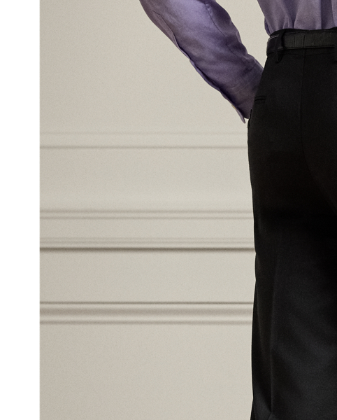 Meticulously tailored by hand in Italy, these trousers showcase Purple Label’s unparalleled crafting with their refined straight-leg silhouette and bespoke wool serge cloth. Their distinguished drape and timeless appeal create an enduring expression of sartorial excellence.