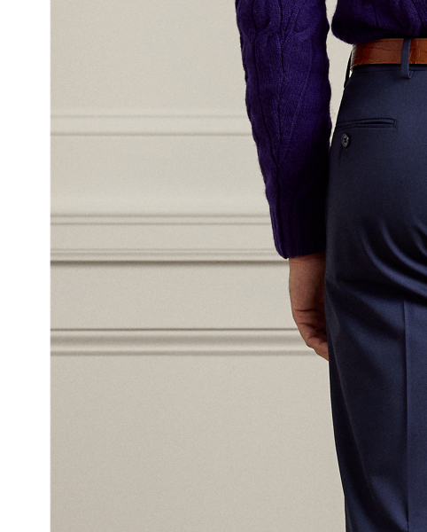 Meticulously tailored by hand in Italy, these trousers showcase Purple Label’s unparalleled crafting with their refined straight-leg silhouette and bespoke wool serge cloth. Their distinguished drape and timeless appeal create an enduring expression of sartorial excellence.