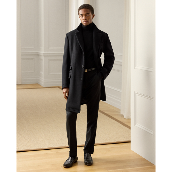 Meticulously tailored by hand in Italy, these trousers showcase Purple Label’s unparalleled crafting with their refined straight-leg silhouette and bespoke wool serge cloth. Their distinguished drape and timeless appeal create an enduring expression of sartorial excellence.