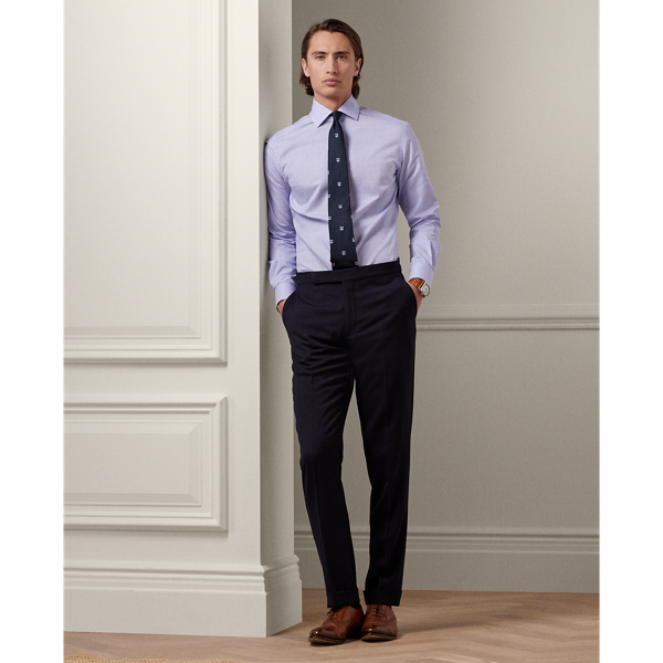 Made in Italy, these trousers showcase the perfect balance of form and function through their lightweight, crease-resistant twill. The timeless straight-leg silhouette exemplifies Purple Label's commitment to enduring elegance and superior crafting.