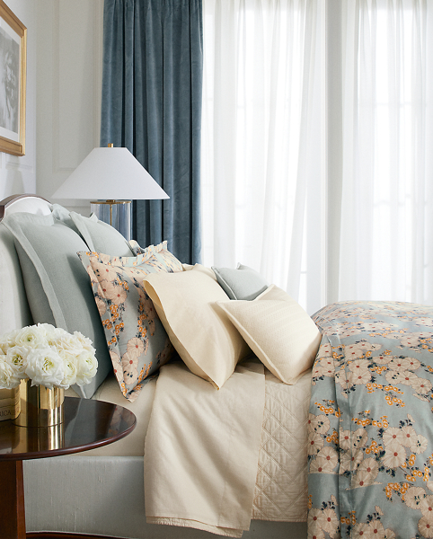 Anitra Duvet Cover