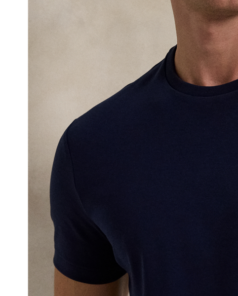 Made from the same fabric as our Soft Cotton Polo shirts, this style is crafted from luxe interlock, which features an ultra-soft finish.