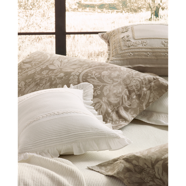 Bessemer Throw Pillow for Home | Ralph Lauren® NL