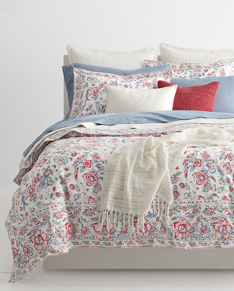 Lucie Bedding Collection