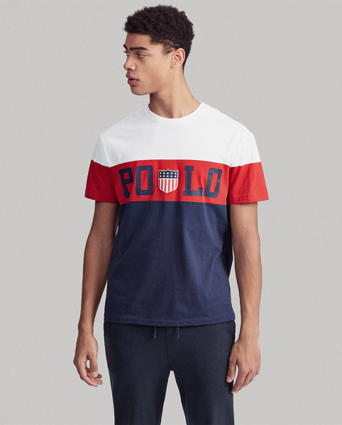 T-shirt coupe ajust&eacute;e