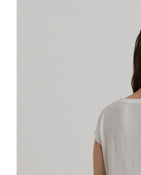 Featuring an elegant monogram print at the front, this soft cotton-blend top offers signature Lauren  Ralph Lauren Lauren style.