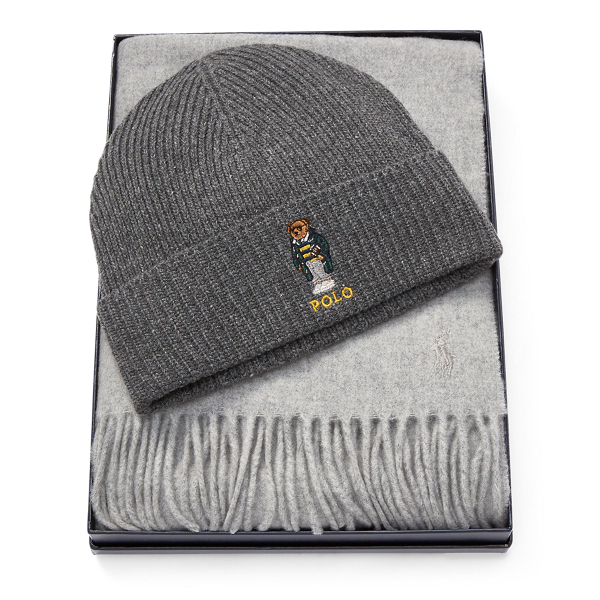 polo knit hat with bear