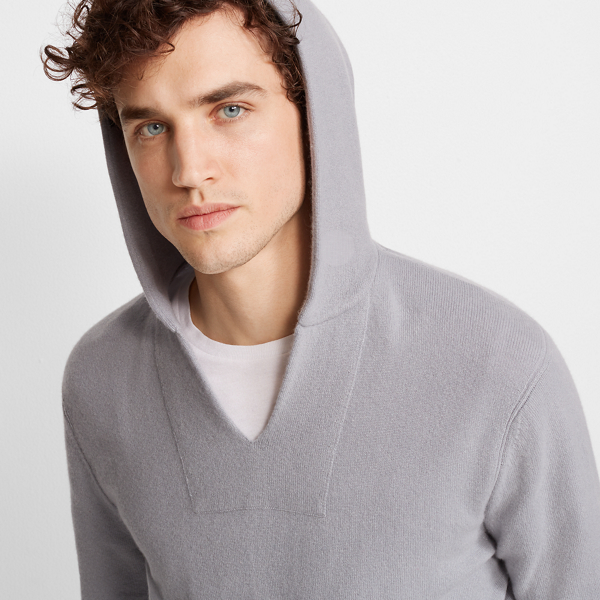 thin nike sweatshirt