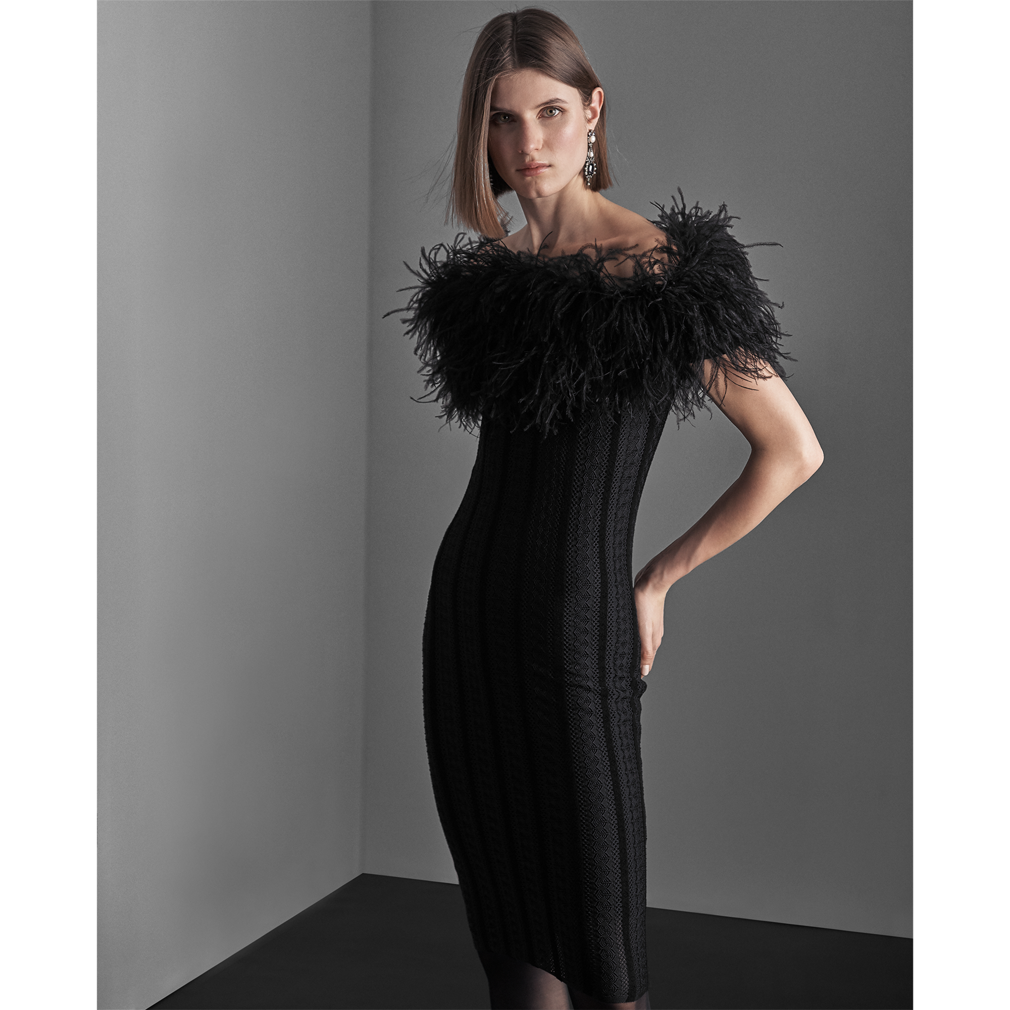 Ralph Lauren Feather Off-the-Shoulder Dress. 4