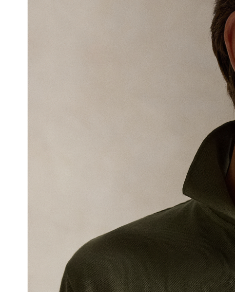 An American style standard since 1972, the Polo shirt has been imitated but never matched. Over the decades,  Ralph Lauren Lauren has re-imagined his signature style in a wide array of colours and fits, yet all retain the quality and attention to detail of the iconic original. This trim version is made from our highly breathable cotton mesh, which offers a textured look and a soft feel.