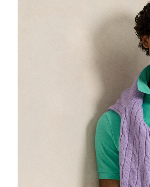 An American style standard since 1972, the Polo shirt has been imitated but never matched. Over the decades,  Ralph Lauren Lauren has re-imagined his signature style in a wide array of colours and fits, yet all retain the quality and attention to detail of the iconic original. This trim version is made from our highly breathable cotton mesh, which offers a textured look and a soft feel.