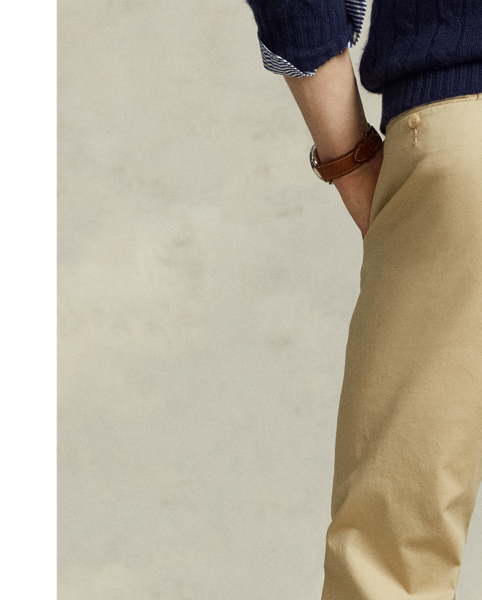 We've added extra stretch to our Straight Fit silhouette to make these cotton-blend trousers even more comfortable to wear.
