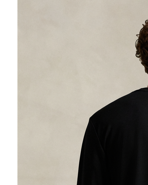 Featuring an ultra-smooth finish, this piece is made from the same fabric as our Soft Cotton Polo shirts.