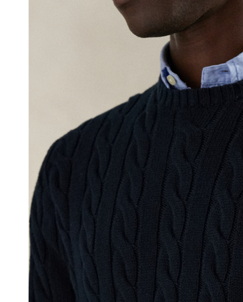 This cotton jumper combines two of Polo's most iconic design elements: a textural cable-knit motif and our signature embroidered Pony.