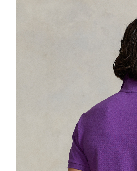 An American style standard since 1972, the Polo shirt has been imitated but never matched. Over the decades,  Ralph Lauren Lauren has re-imagined his signature style in a wide array of colours and fits, yet all retain the quality and attention to detail of the iconic original. This version is cut slim through the body and washed for added softness.