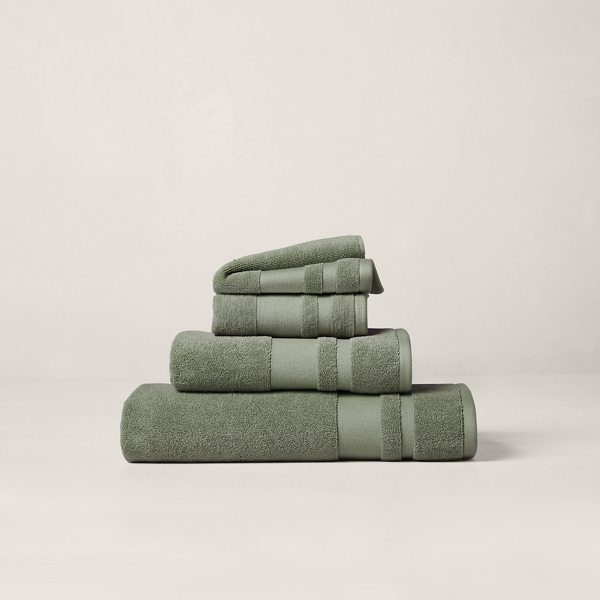 Wilton Towels and Mat