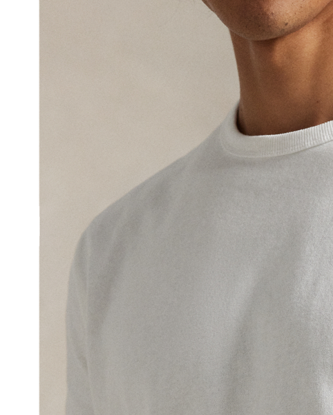 This T-shirt's heavyweight jersey is inspired by a Polo fabric from the 1990s and updated with 100% cotton.