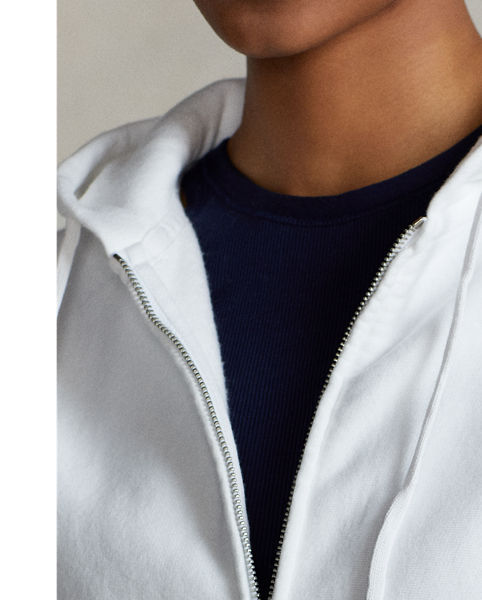 Perfect for cooler weather, this essential fleece hoodie is soft against the skin and finished with our signature embroidered Pony.