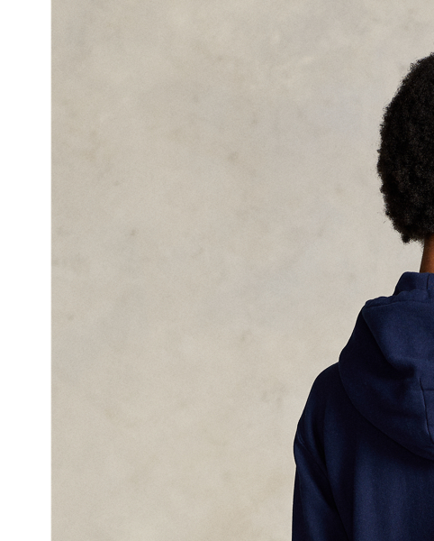 Perfect for cooler weather, this essential fleece hoodie is soft against the skin and finished with our signature embroidered Pony.