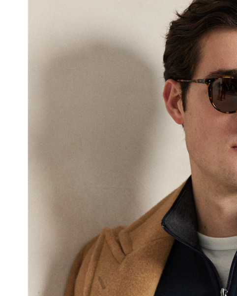 This quarter-zip pullover is made from an exceptionally smooth cotton-blend fabric, ensuring lasting comfort and effortless style. Finished with our signature embroidered Pony, this lightweight layer reflects our timeless approach to sophisticated sportswear.