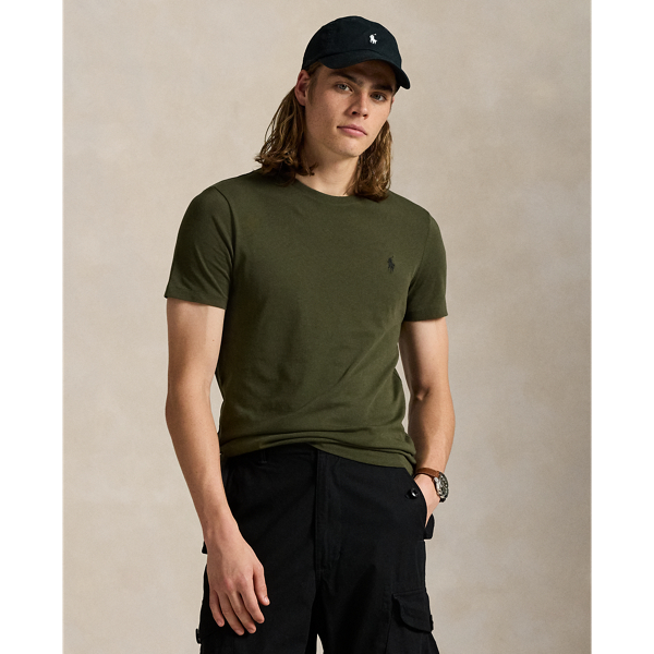 In soft cotton jersey, this crewneck T-shirt is specially washed to give it a perfectly broken-in look and feel.