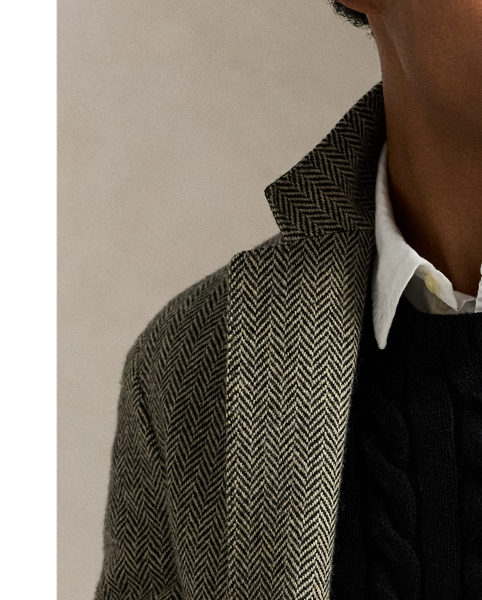 This cotton jumper combines two of Polo's most iconic design elements: a textural cable-knit motif and our signature embroidered Pony.