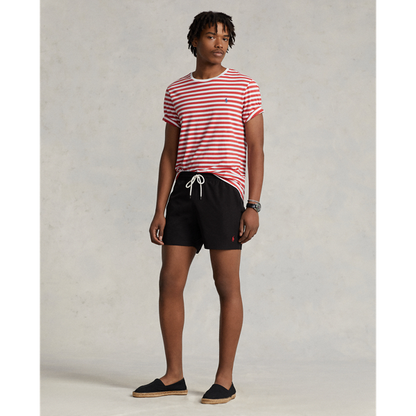 These stretchy swimming trunks feature comfortable mesh lining and our signature embroidered Pony.