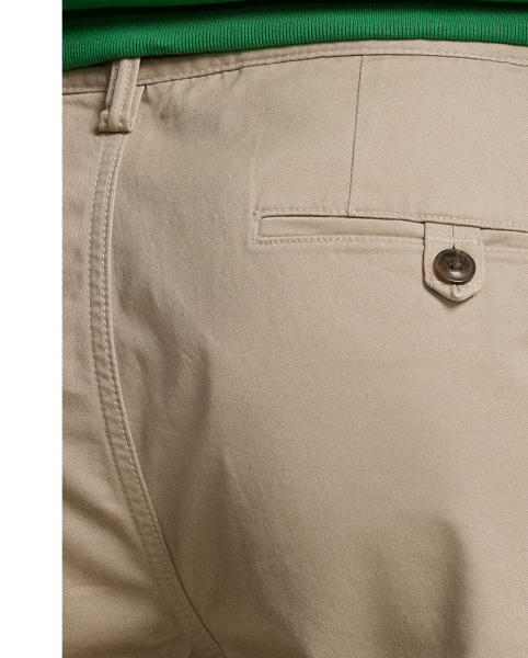 Extra stretch makes these chino shorts even more comfortable.