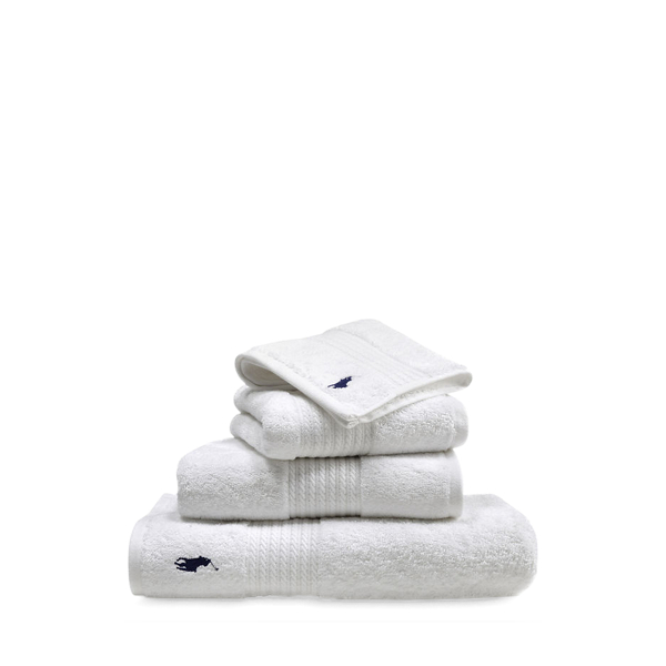 Signature Pony Towels &amp; Mat