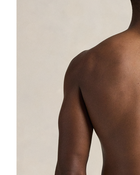 The boxer shorts in this convenient three-pack are made from a cotton blend with a hint of stretch for added comfort.