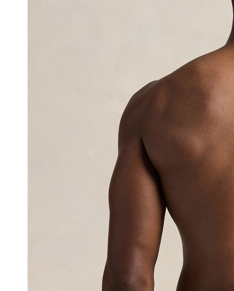 The boxer shorts in this convenient three-pack are made from a cotton blend with a hint of stretch for added comfort.