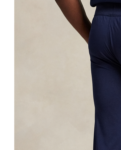 Crafted with soft cotton jersey, these sleep joggers are designed with an elasticated drawstring waist for comfort.