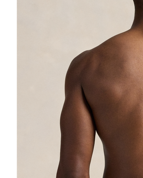 The boxer shorts in this convenient three-pack are made from a cotton blend with a hint of stretch for added comfort.