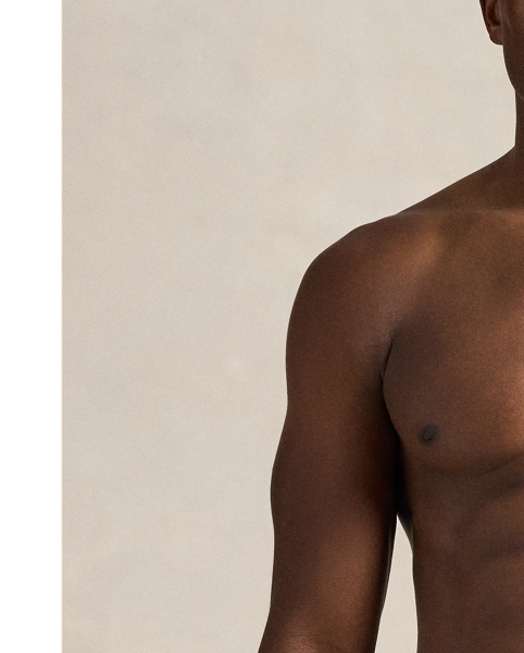 The boxer shorts in this convenient three-pack are made from a cotton blend with a hint of stretch for added comfort.