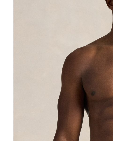 The boxer shorts in this convenient three-pack are made from a cotton blend with a hint of stretch for added comfort.