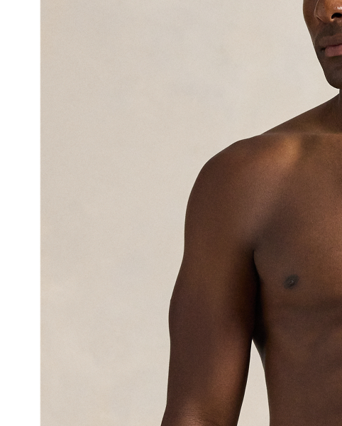 The boxer shorts in this convenient three-pack are made from a cotton blend with a hint of stretch for added comfort.