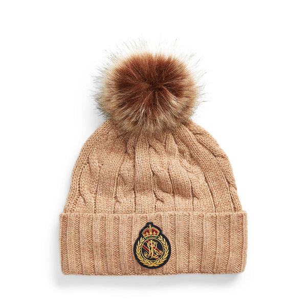 Bonnet torsadé à pompon