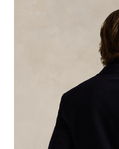 Our three-button Polo blazer combines impeccable craftsmanship with a shape defined by hand-sewn natural shoulders and rolled lapels. This unisex version is made with luxuriously soft cashmere that was custom-developed for  Ralph Lauren Lauren by England's Joshua Ellis mill, which has been creating luxury textiles in England for more than 250 years.