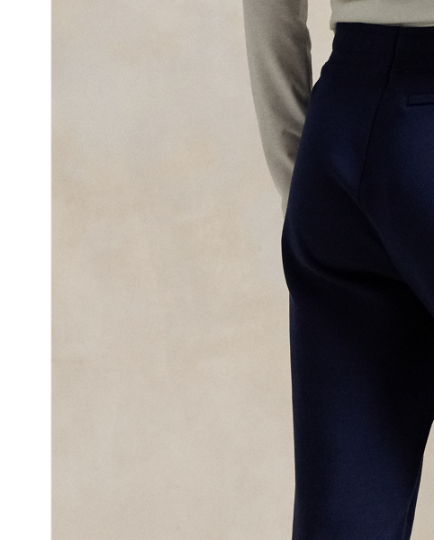 Part of our collection celebrating Wimbledon 2025, these double-knit trousers were designed exclusively for the tournament's ballperson uniform. They feature signature embroidery, including the tournament’s official logo.