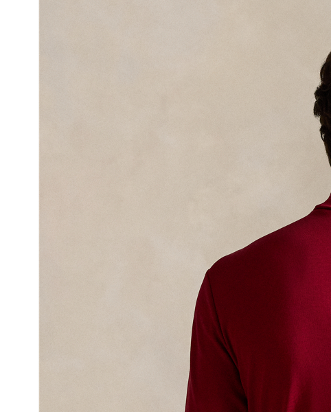 This wear-with-anything roll neck is made from the same smooth interlock fabric that's used in our Soft Cotton Polo shirts.