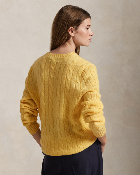 Our unisex cable-knit jumper is a Polo staple dating all the way back to 1973. What hasn't changed is the quality – 100% Italian cashmere – and the seamless way it is knit together. Known as hand-linking, this technique gives the piece an unmistakably attractive shape and soft feel.