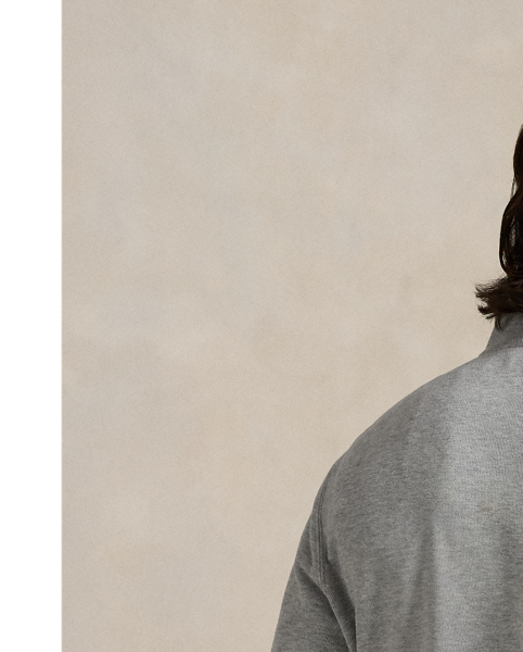 Our Estate-rib fabric gives this pullover a super-soft hand thanks to lightweight cotton, which is both peached and brushed.