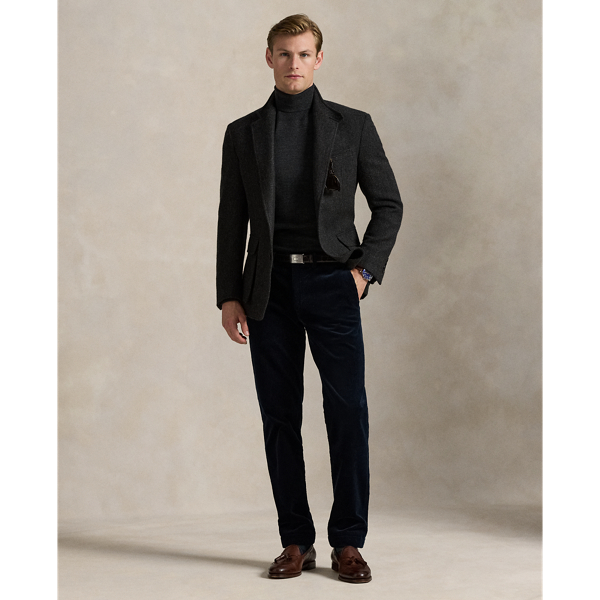 Made with soft cotton and a hint of stretch, these trousers are a modern take on classic corduroy.