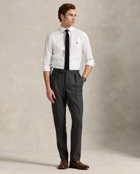 This stretchy shirt is made with cotton PUREPRESS™ technology, a durable press finish that provides wrinkle-resistance while reducing material strength loss and protecting against abrasion.