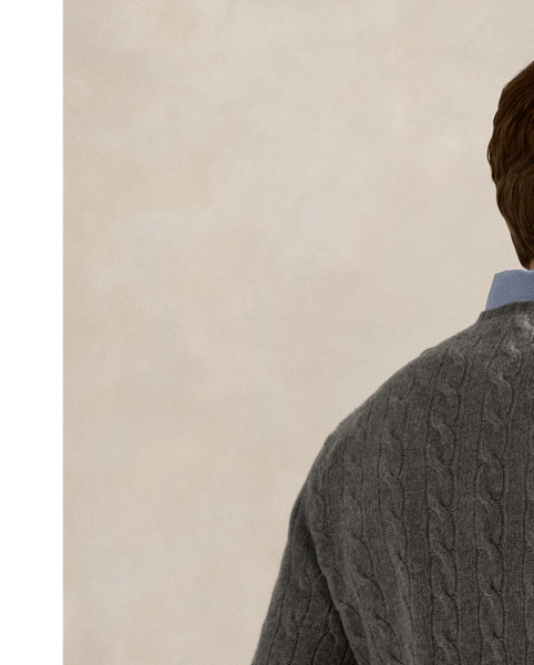 This interpretation of our iconic cable-knit jumper is crafted with Italian wool yarn that’s spun with cashmere.